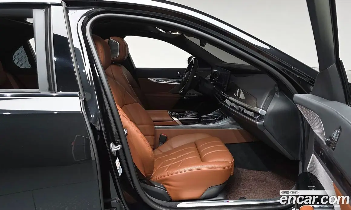 BMW i7 2023 0.3 АКПП, фото 15