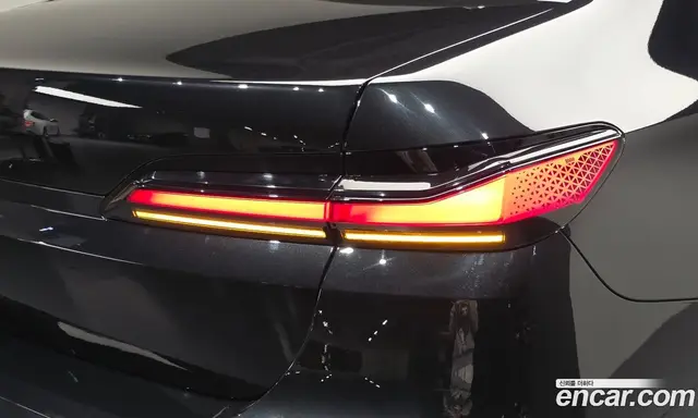 BMW i7 2023 0.3 АКПП, миниатюра 8