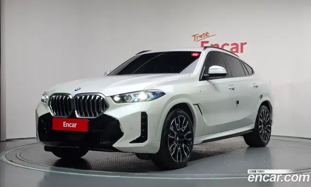 BMW X6, 2023, 48 546 км