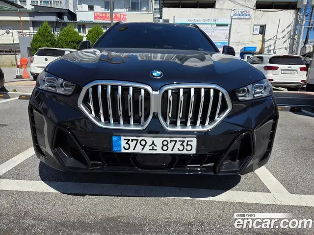 BMW X6, 2026, 4 400 км