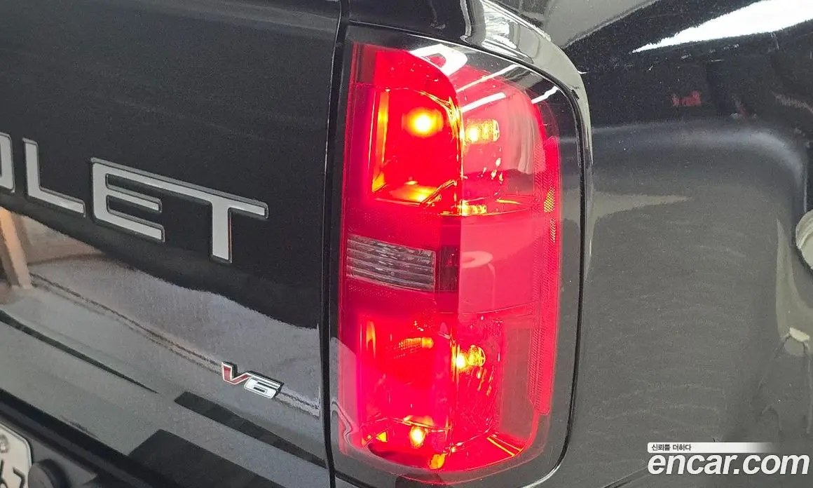 Chevrolet Colorado 2022 3.6 АКПП, фото 9