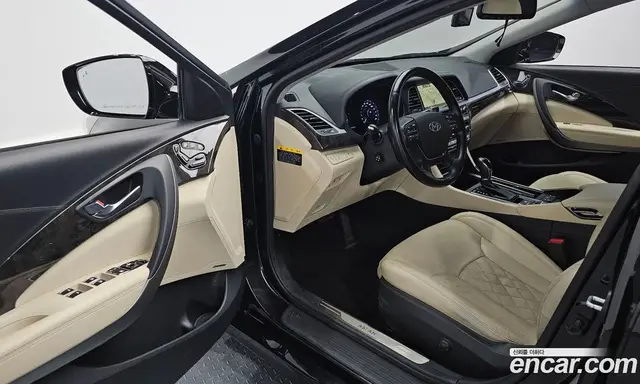 Hyundai Aslan 2015 3.3 АКПП, миниатюра 11