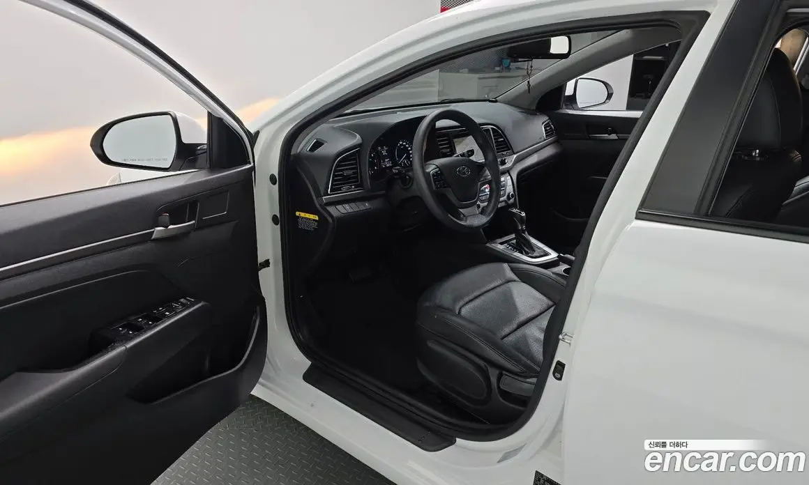 Hyundai Avante 2016 1.6 АКПП, фото 10 Hyundai Avante 2016 1.6 АКПП, фото 10
