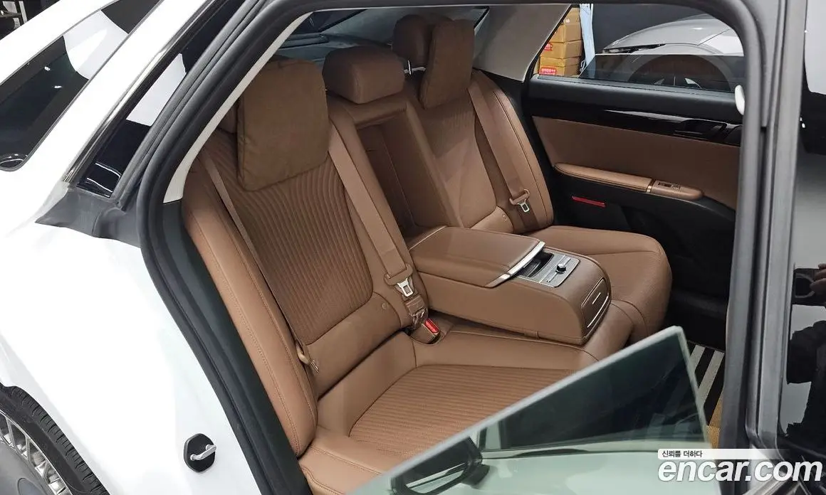 Hyundai Grandeur 2023 1.6 АКПП, фото 16
