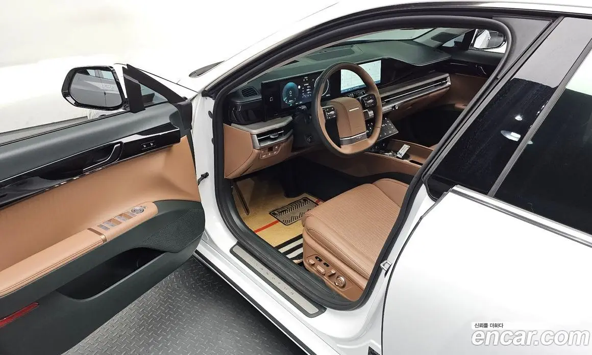 Hyundai Grandeur 2023 1.6 АКПП, фото 17