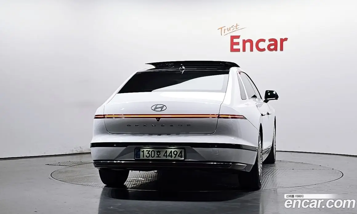 Hyundai Grandeur 2023 1.6 АКПП, фото 4