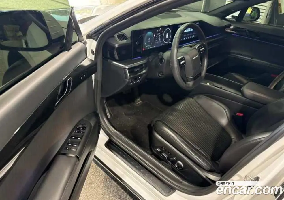 Hyundai Grandeur 2023 1.6 АКПП, фото 4