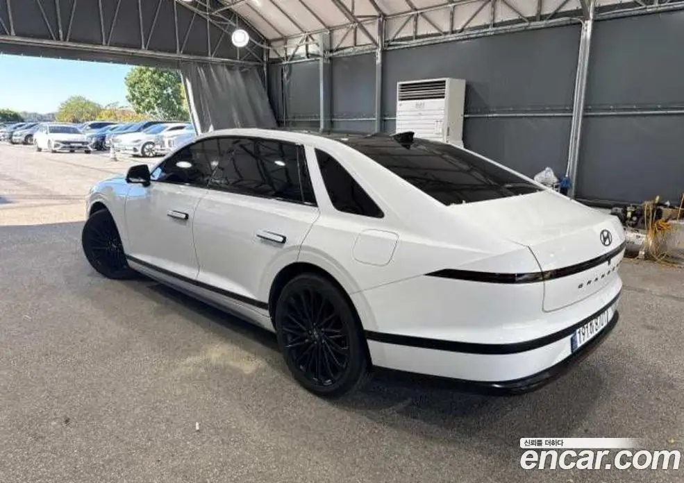 Hyundai Grandeur 2023 1.6 АКПП, фото 10