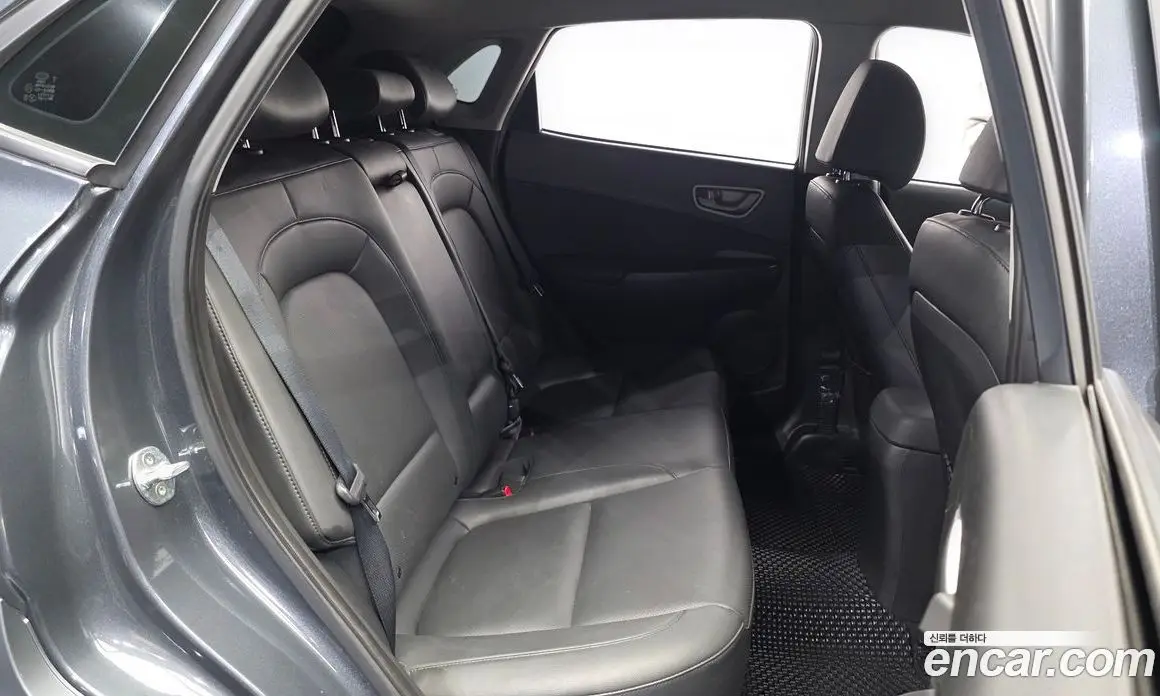 Hyundai Kona 2019 0.2 АКПП, фото 18