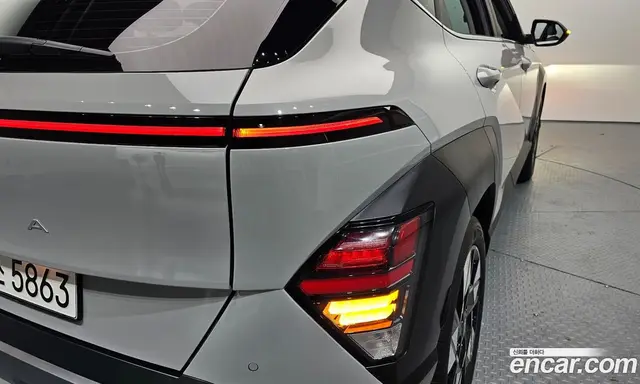 Hyundai Kona 2023 1.6 АКПП, миниатюра 9 Hyundai Kona 2023 1.6 АКПП, миниатюра 9