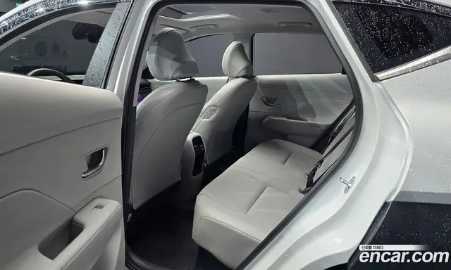 Hyundai Kona 2023 1.6 АКПП, миниатюра 12