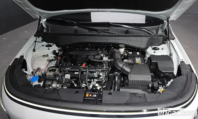 Hyundai Kona 2024 1.6 АКПП, миниатюра 6
