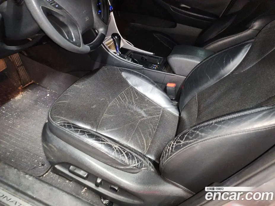 Hyundai Sonata 2009 2.0 АКПП, фото 14