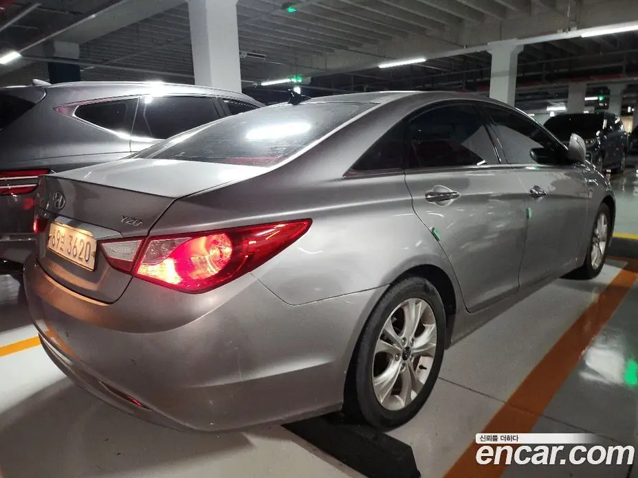 Hyundai Sonata 2009 2.0 АКПП, фото 5
