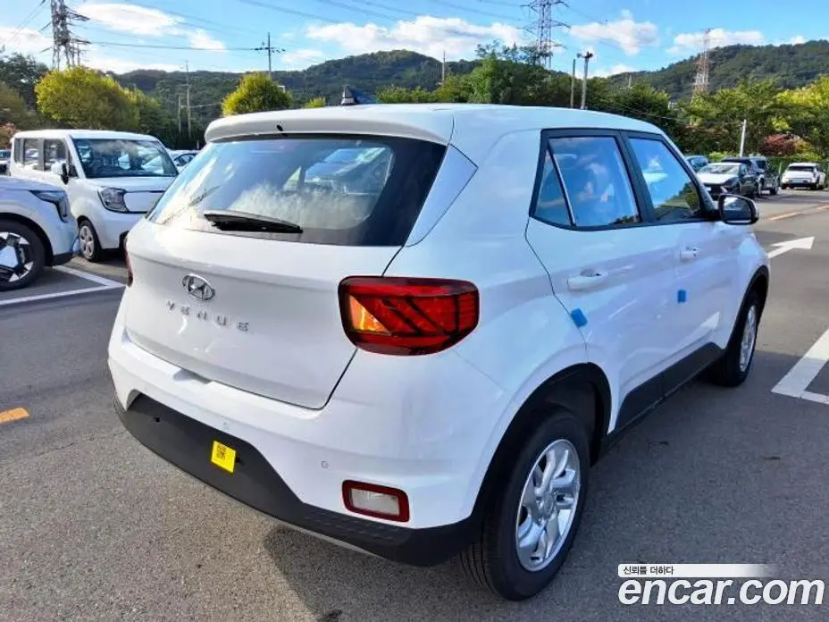 Hyundai Venue 2026 1.6 АКПП, фото 16