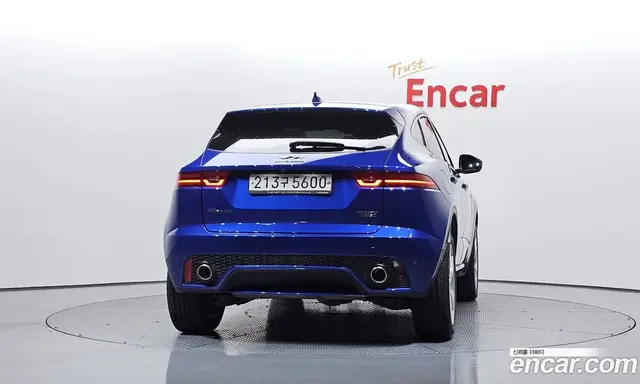 Jaguar E-Pace 2018 2.0 АКПП, миниатюра 4 Jaguar E-Pace 2018 2.0 АКПП, миниатюра 4