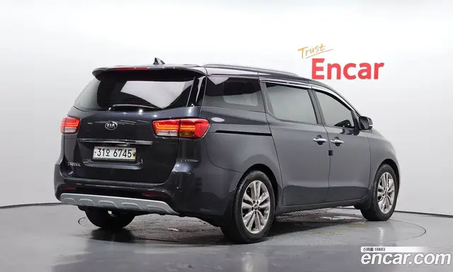 Kia Carnival, 2014, 173 298 км