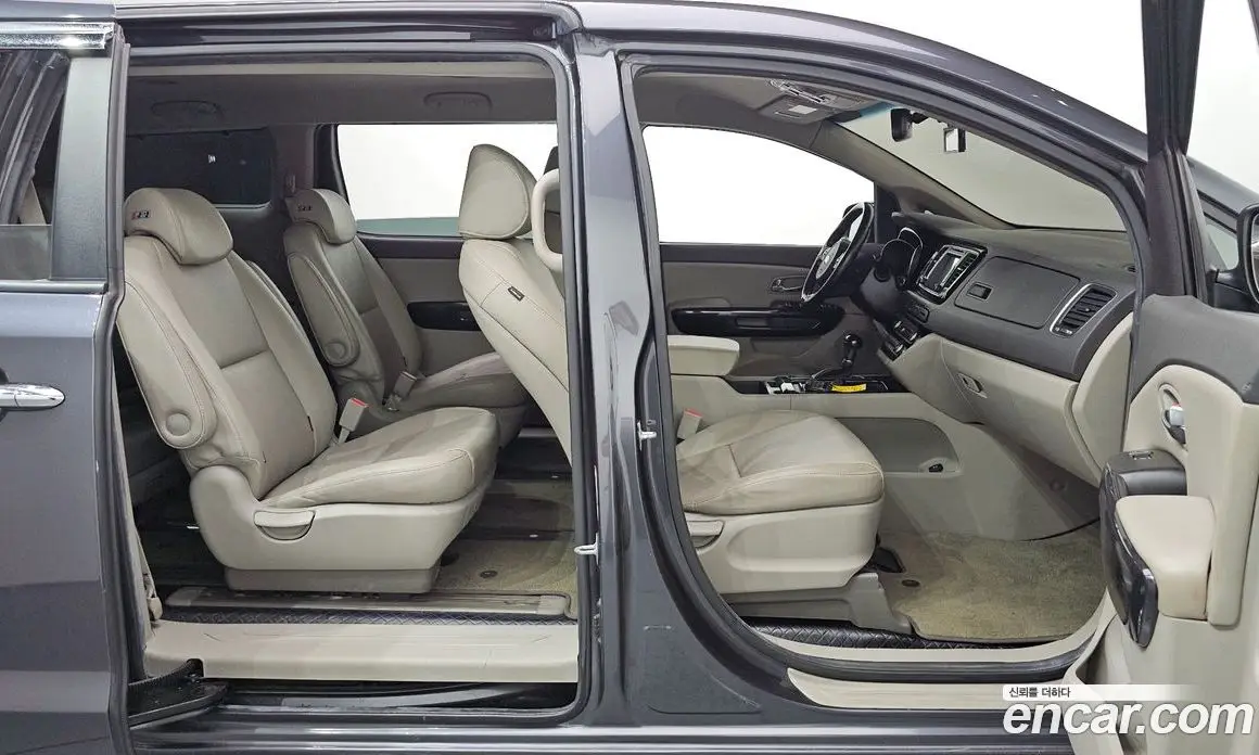Kia Carnival 2014 2.2 АКПП, фото 15 Kia Carnival 2014 2.2 АКПП, фото 15