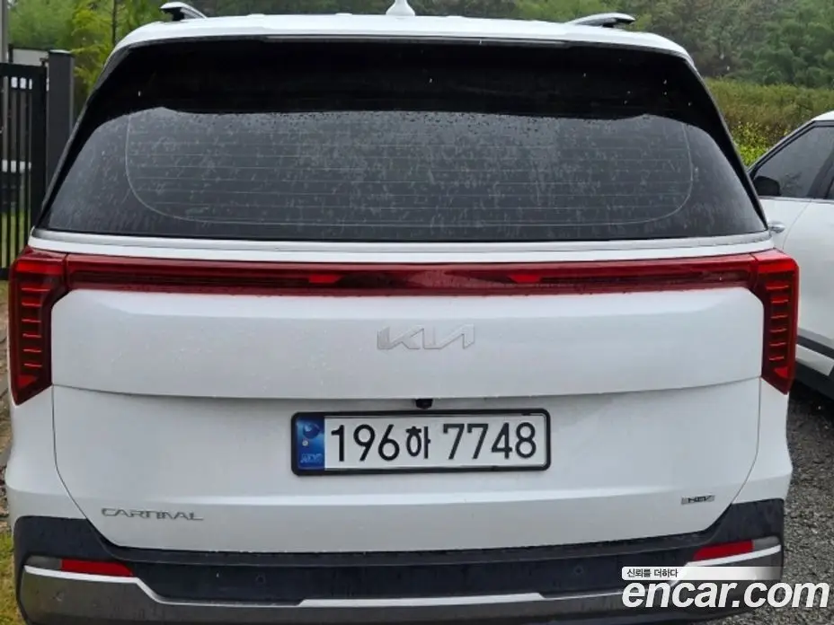 Kia Carnival 2024 1.6 АКПП, фото 4