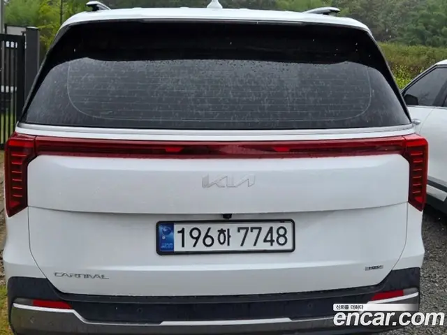 Kia Carnival 2024 1.6 АКПП, миниатюра 4