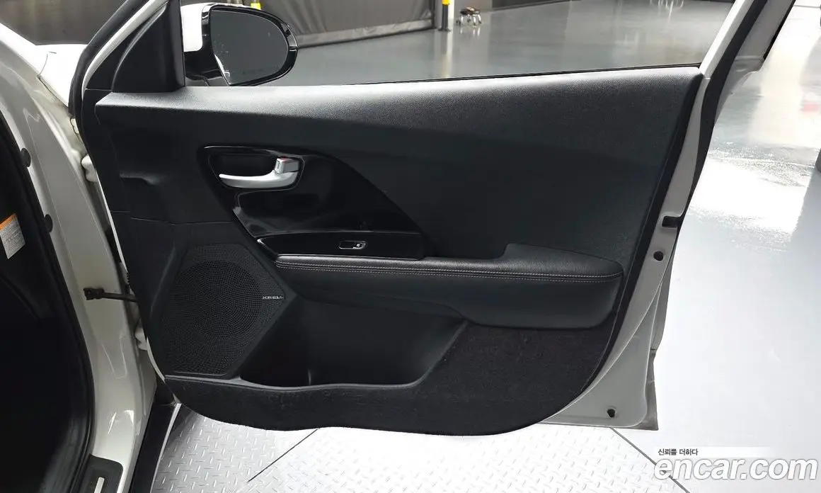Kia Niro 2016 1.6 АКПП, фото 14 Kia Niro 2016 1.6 АКПП, фото 14