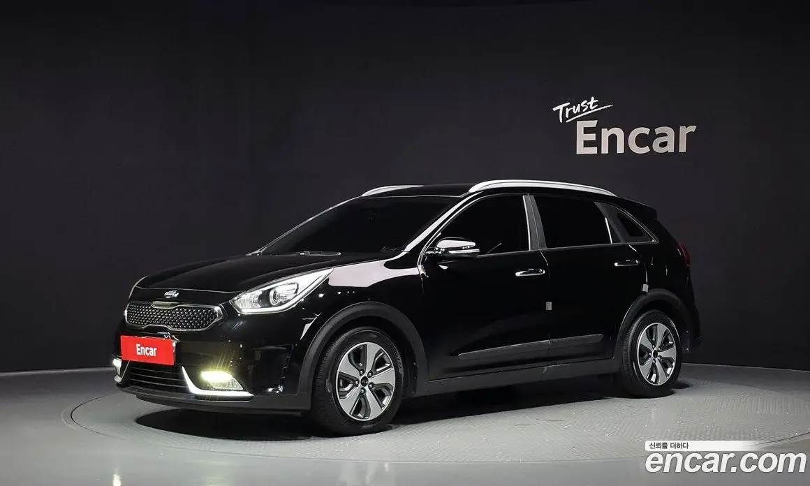 Kia Niro 2017 1.6 АКПП, фото 1 Kia Niro 2017 1.6 АКПП, фото 1