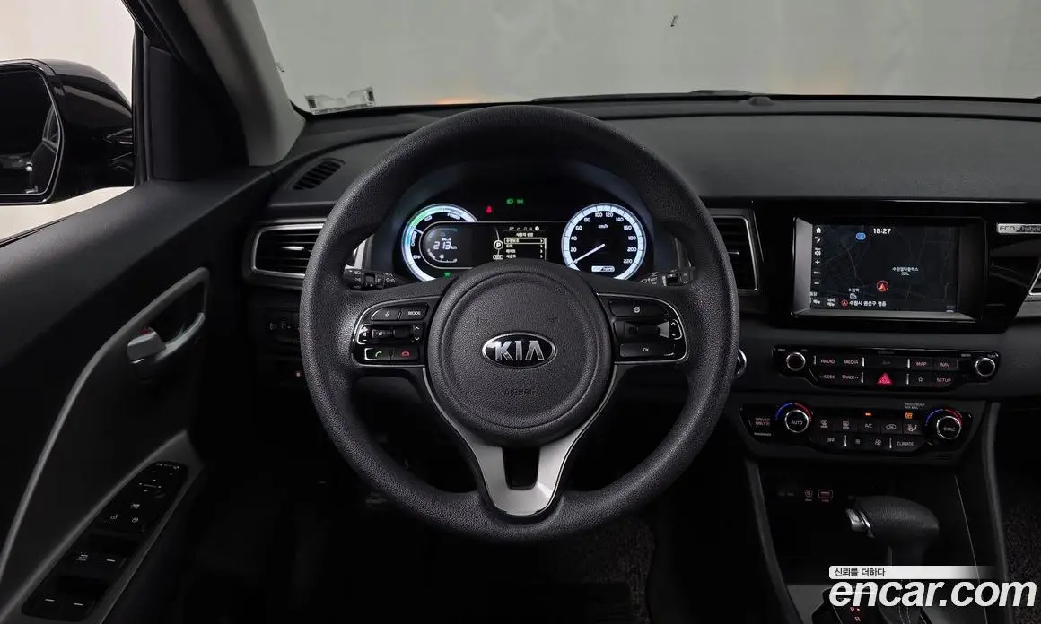 Kia Niro 2017 1.6 АКПП, фото 13 Kia Niro 2017 1.6 АКПП, фото 13
