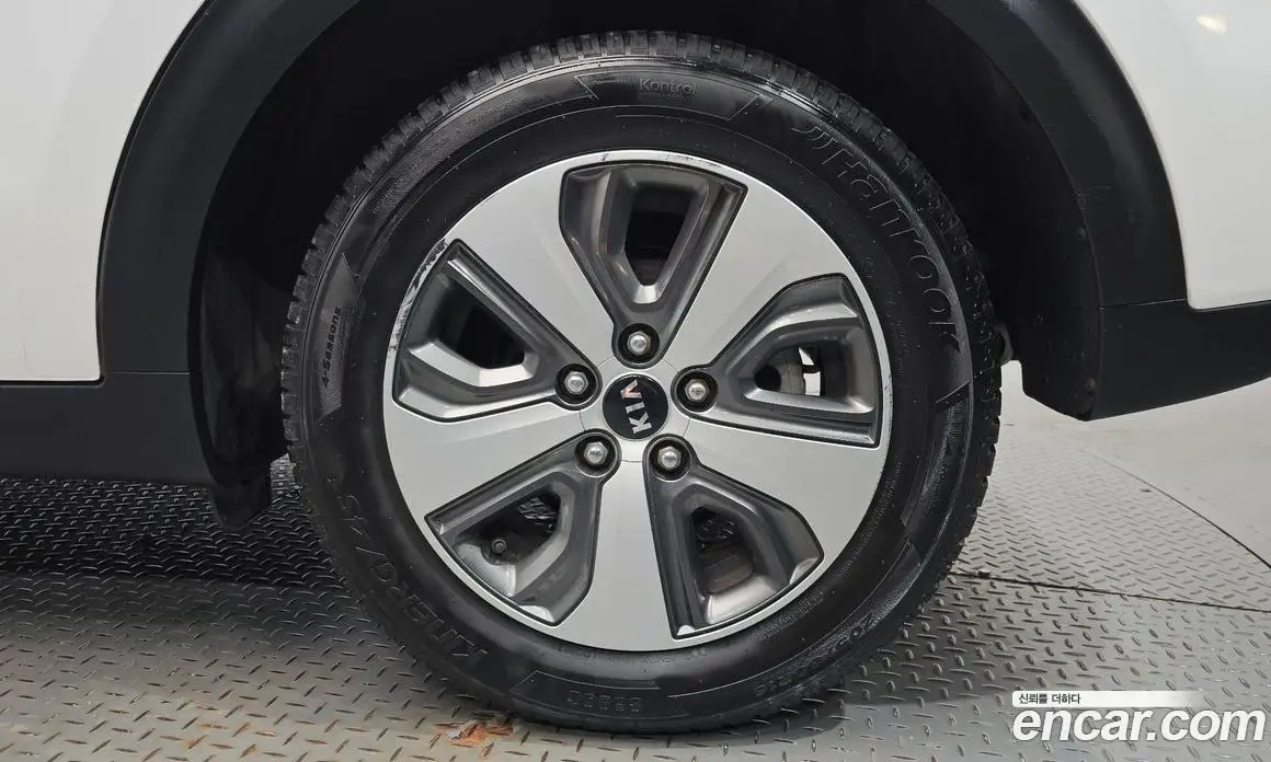 Kia Niro 2018 1.6 АКПП, фото 6