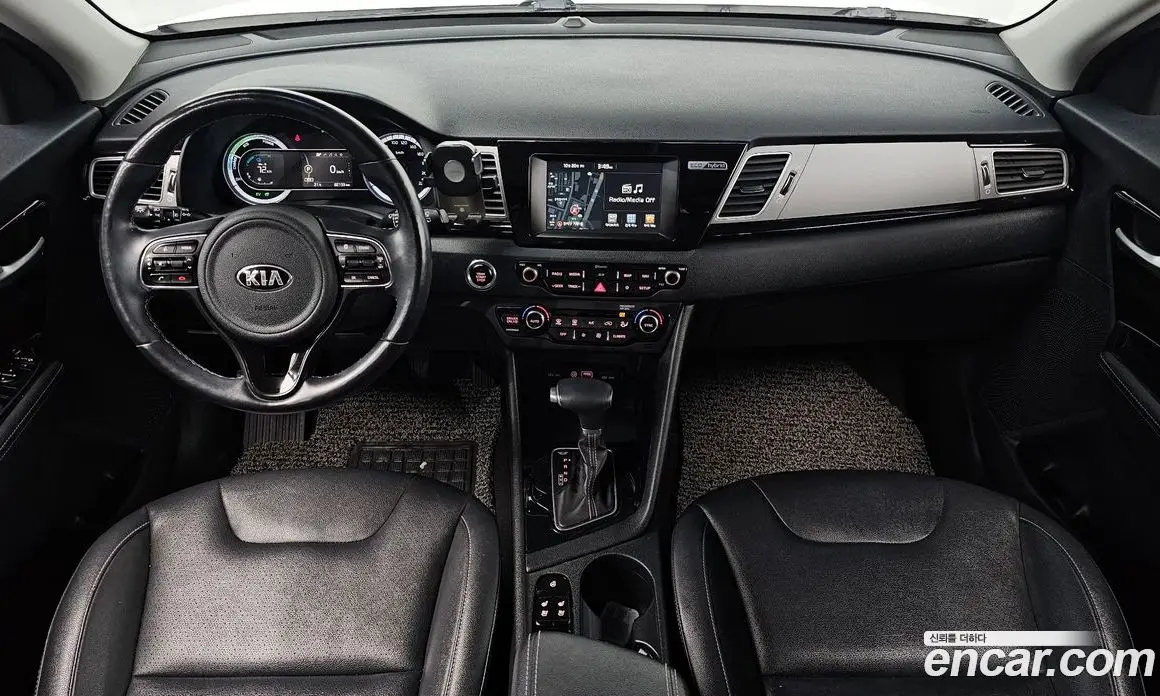 Kia Niro 2018 1.6 АКПП, фото 9