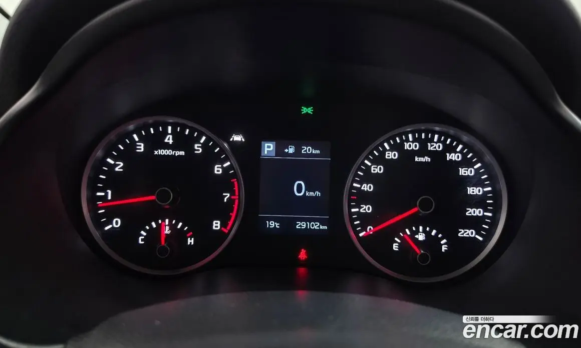 Kia Stonic 2018 1.4 АКПП, фото 11