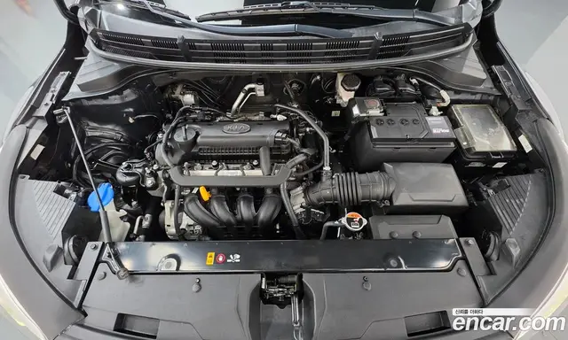 Kia Stonic 2018 1.4 АКПП, миниатюра 6