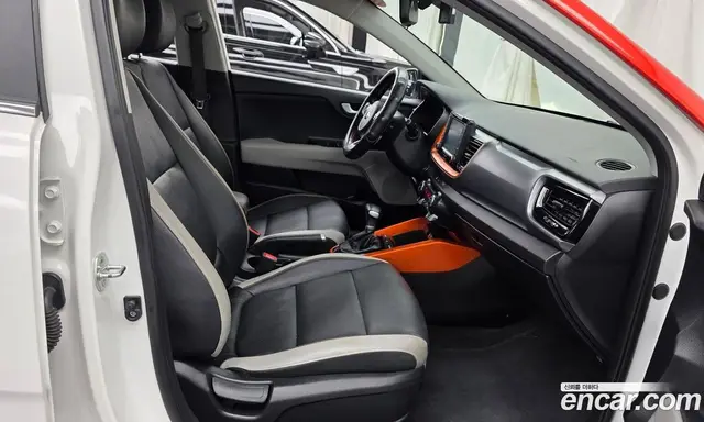 Kia Stonic 2018 1.0 АКПП, миниатюра 11 Kia Stonic 2018 1.0 АКПП, миниатюра 11