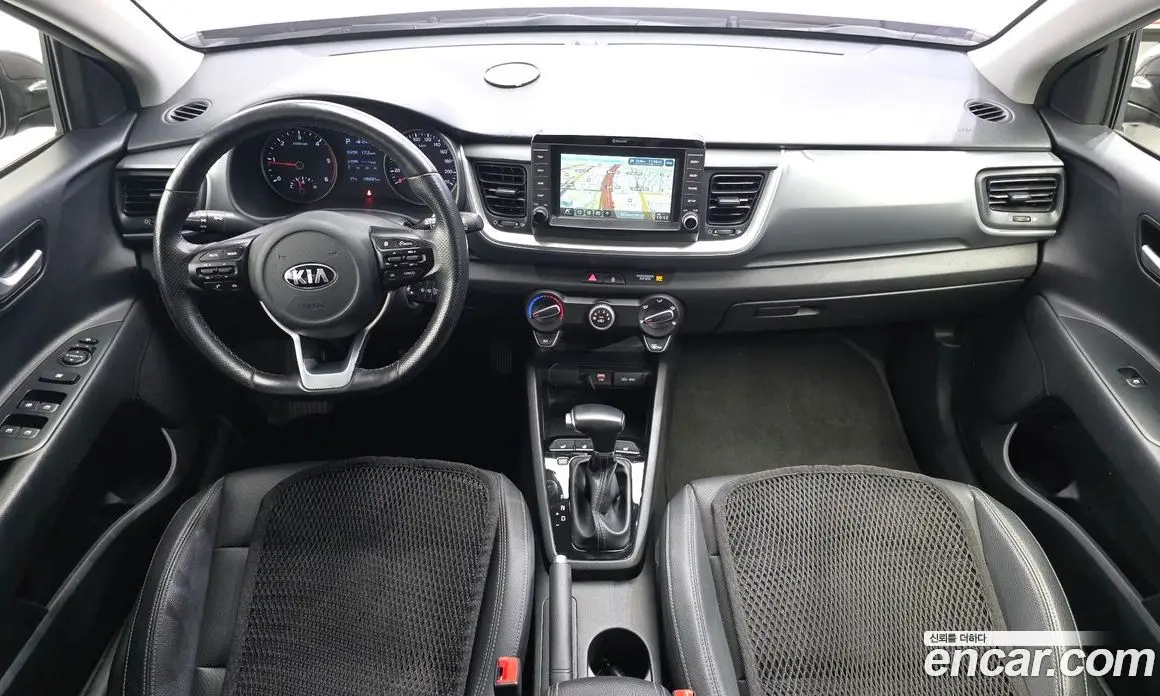 Kia Stonic 2018 1.6 АКПП, фото 7