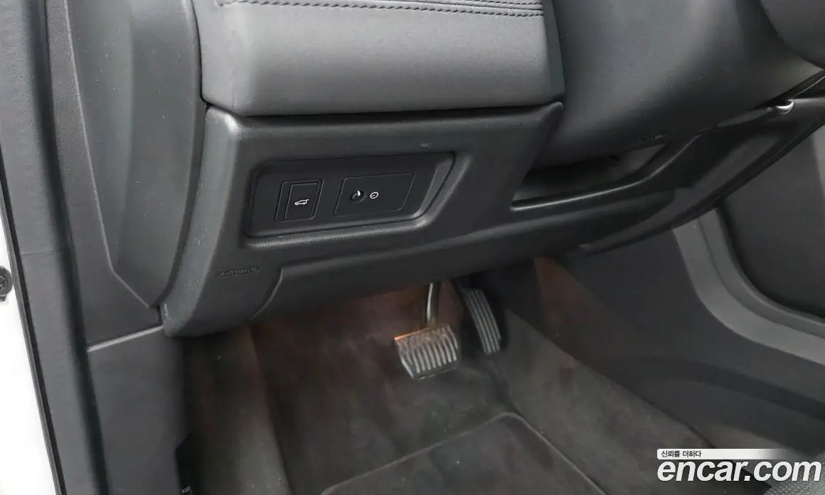 Land Rover Discovery Sport 2019 2.0 АКПП, фото 18