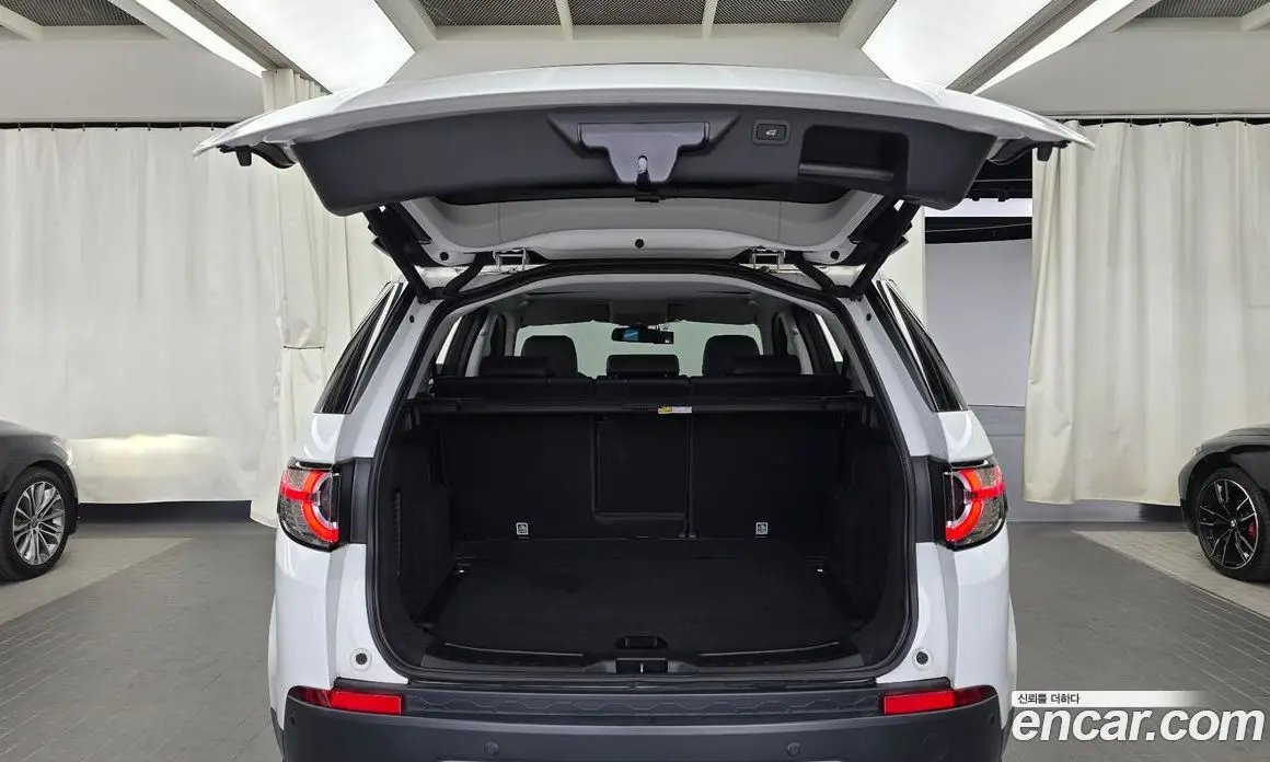 Land Rover Discovery Sport 2019 2.0 АКПП, фото 20