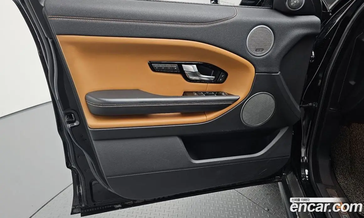 Land Rover Range Rover Evoque 2017 2.0 АКПП, фото 14