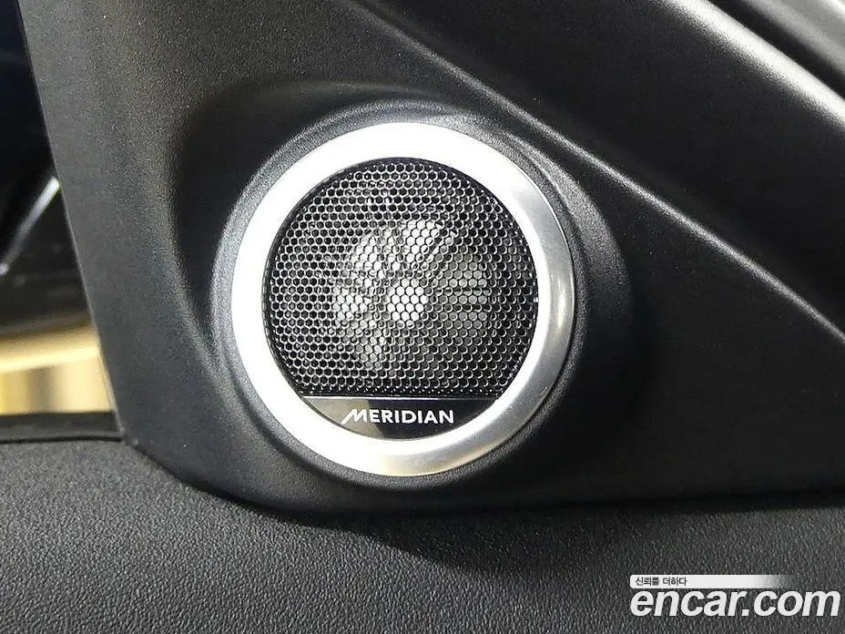 Land Rover Range Rover Evoque 2020 2.0 АКПП, фото 16