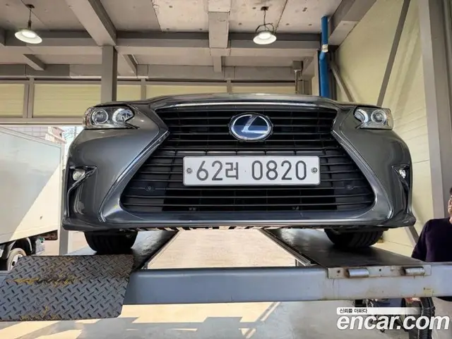 Lexus ES, 2015, 114 273 км