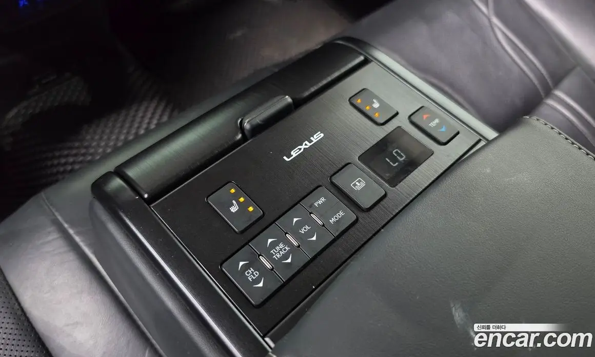 Lexus ES 2019 2.5 АКПП, фото 16