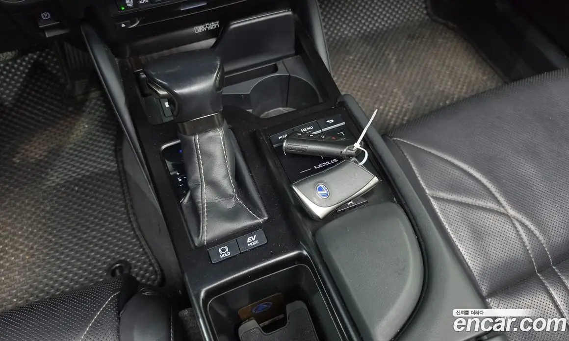 Lexus ES 2019 2.5 АКПП, фото 9