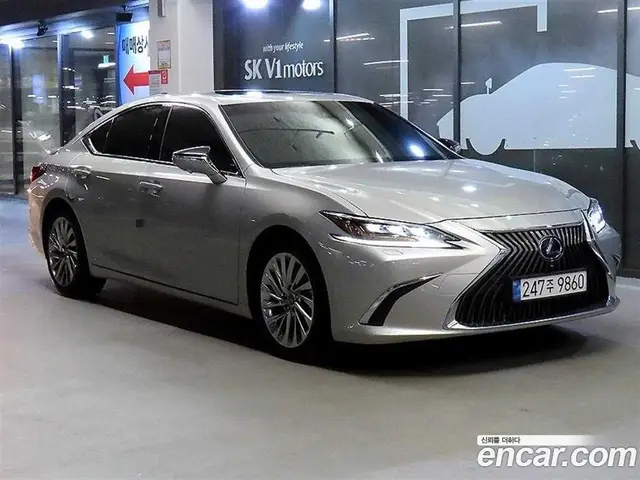 Lexus ES, 2019, 117 949 км