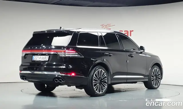Lincoln Aviator, 2022, 88 928 км