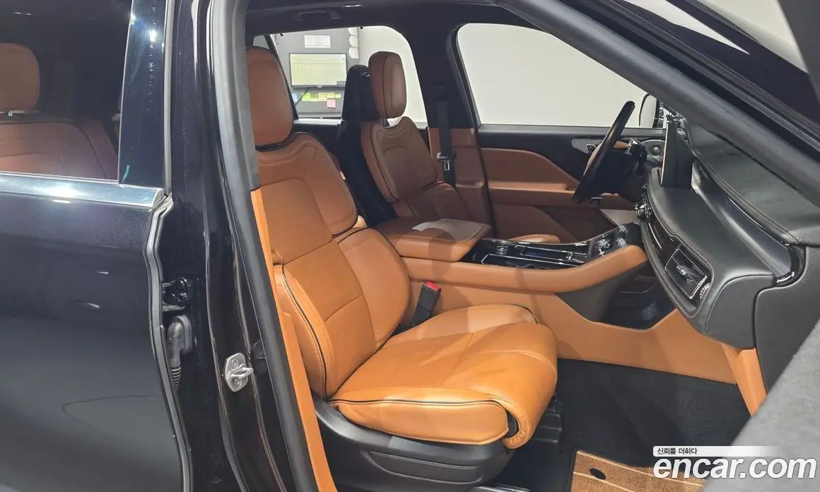Lincoln Aviator 2022 3.0 АКПП, фото 15