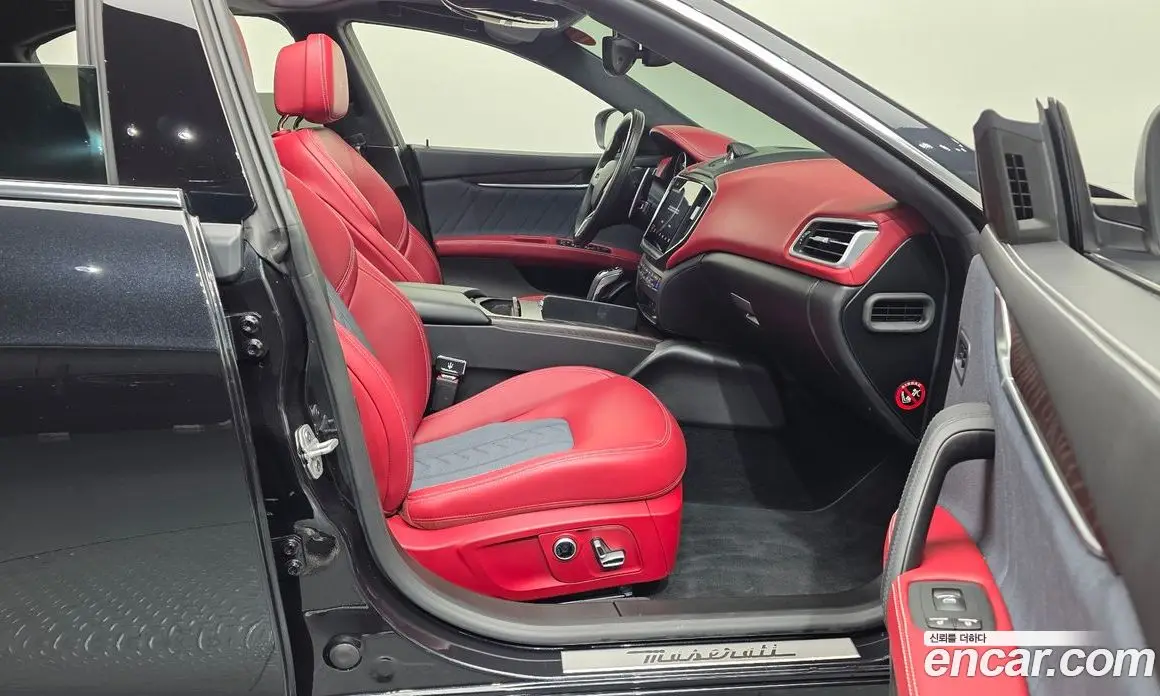 Maserati Ghibli 2021 2.0 АКПП, фото 11