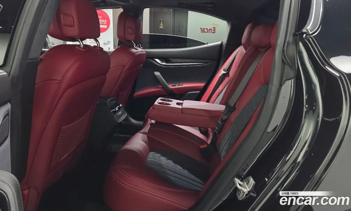 Maserati Ghibli 2021 2.0 АКПП, фото 12