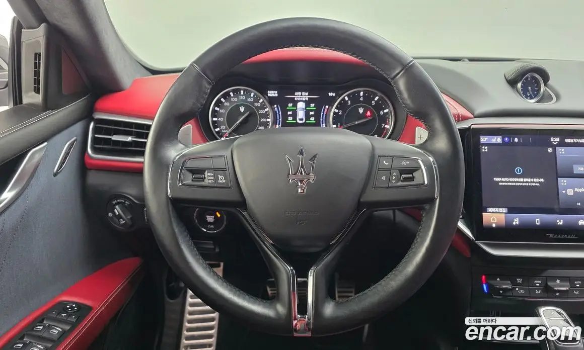 Maserati Ghibli 2021 2.0 АКПП, фото 13