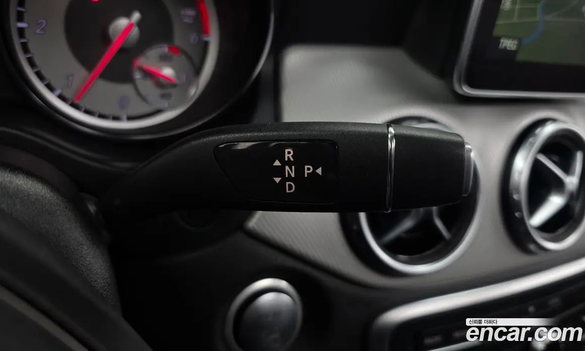 Mercedes-Benz GLA-Class 2016 2.1 АКПП, фото 9