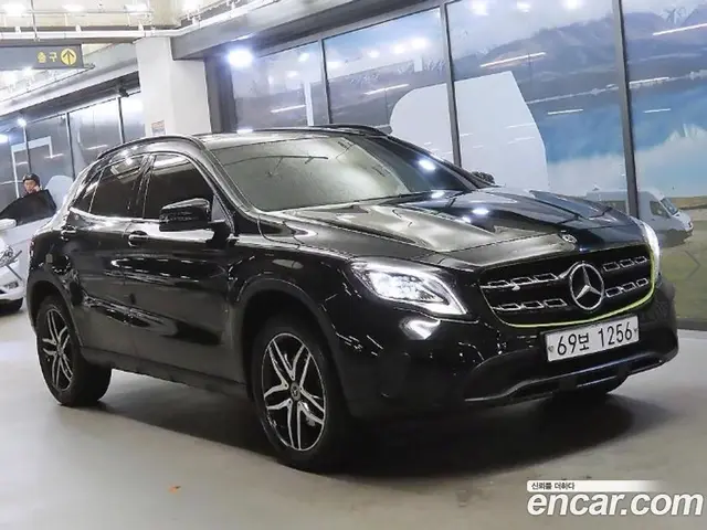 Mercedes-Benz GLA-Class, 2018, 123 440 км