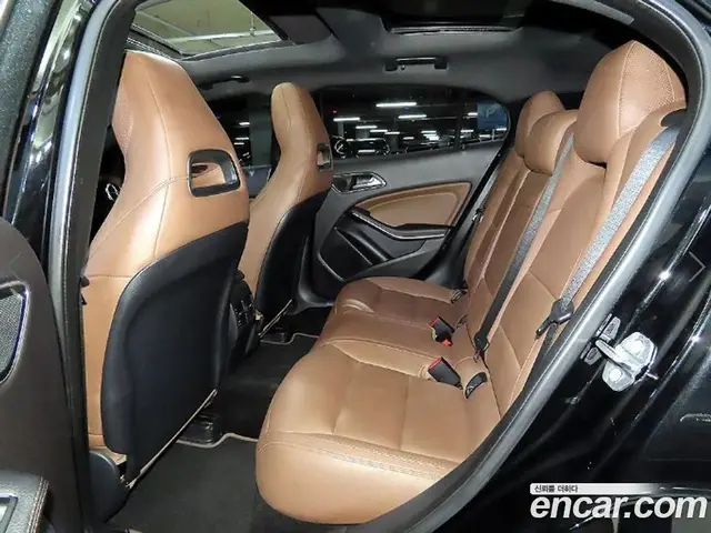 Mercedes-Benz GLA-Class 2018 2.0 АКПП, миниатюра 7