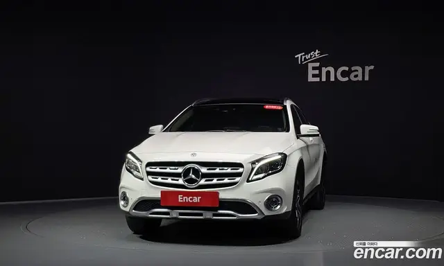 Mercedes-Benz GLA-Class 2019 2.0 АКПП, миниатюра 2